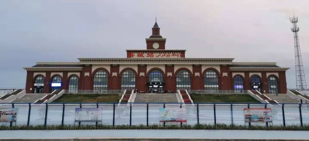 東莞到塔城物流公司專線-大件運(yùn)輸物流公司「食品運(yùn)輸」2025排名一覽